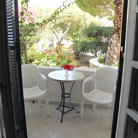 Eden Ios Hotel Mylopotas